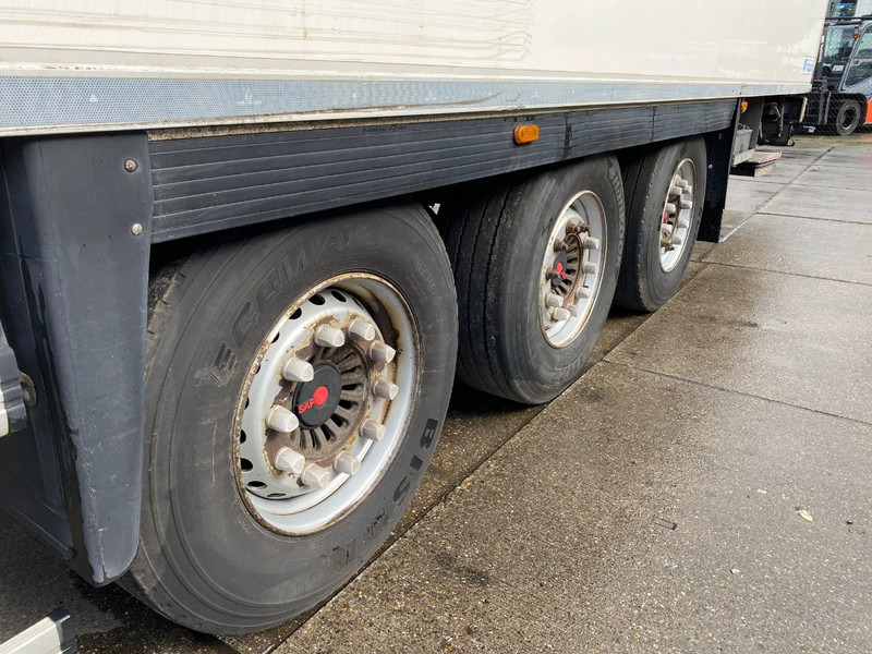Refrigerator semi-trailer Lecitrailer 3E20 / Frigo Thermo King SL-200e / SAF + DISC: picture 9
