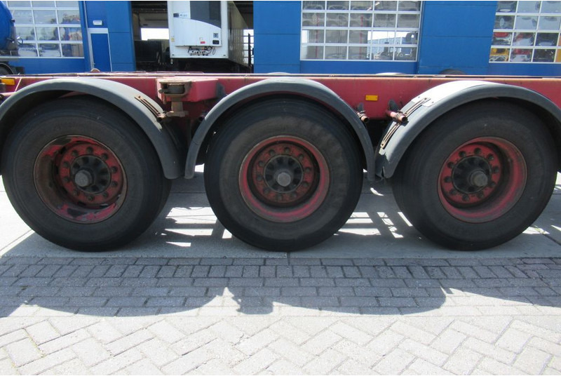 Renders Container Chassis / Extendable on rear / BPW + drum - Container transporter/ Swap body semi-trailer: picture 5 Renders Container Chassis / Extendable on rear / BPW + drum - Container transporter/ Swap body semi-trailer: picture 5