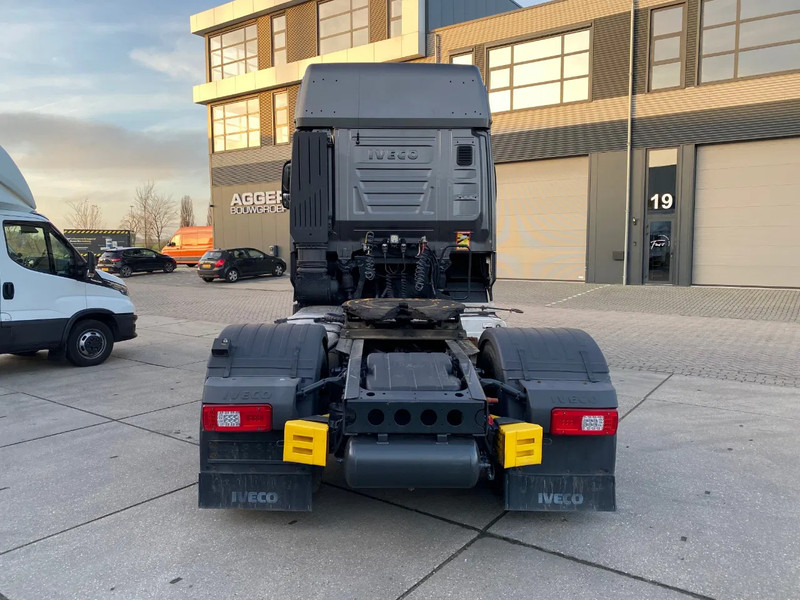 Iveco S-WAY 480 / Intarder / Hydraulic - Tractor unit: picture 5 Iveco S-WAY 480 / Intarder / Hydraulic - Tractor unit: picture 5