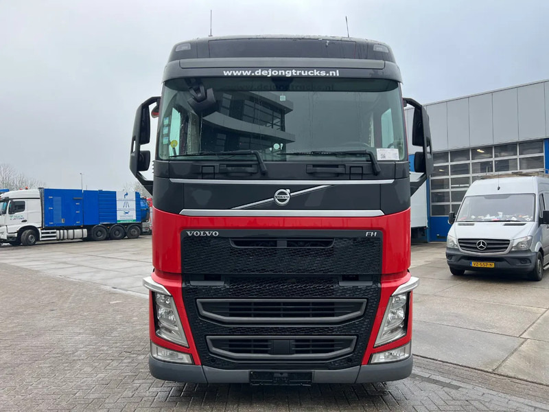 Volvo FH 13.460 Globetrotter / Mega / 2x Tank / Full Air - Tractor unit: picture 2 Volvo FH 13.460 Globetrotter / Mega / 2x Tank / Full Air - Tractor unit: picture 2