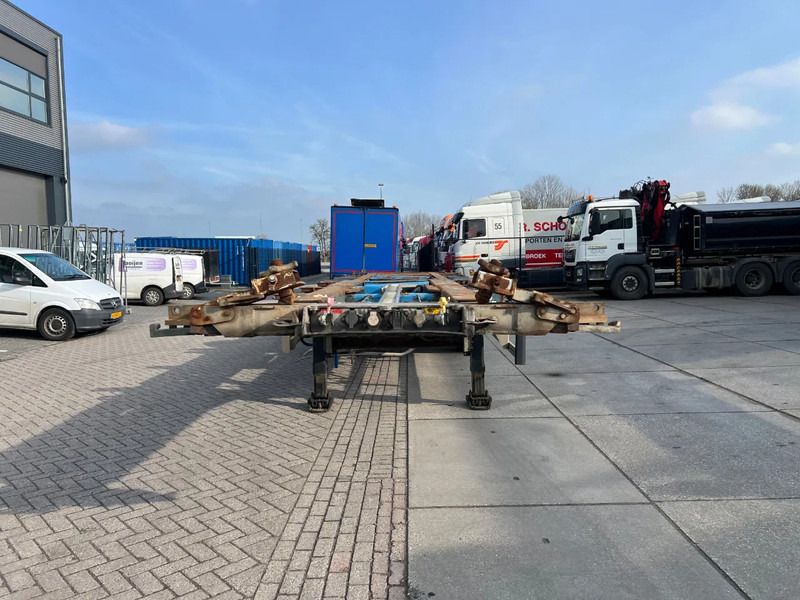 Van Hool 3B0070 / SAF + Disc / 1x Extendable / Lift Axle - Container transporter/ Swap body semi-trailer: picture 5 Van Hool 3B0070 / SAF + Disc / 1x Extendable / Lift Axle - Container transporter/ Swap body semi-trailer: picture 5