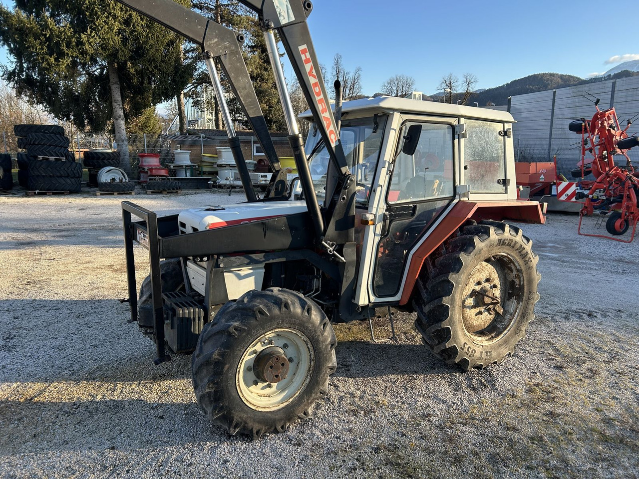 Steyr Steyr 8055 a - Farm tractor: picture 1 Steyr Steyr 8055 a - Farm tractor: picture 1