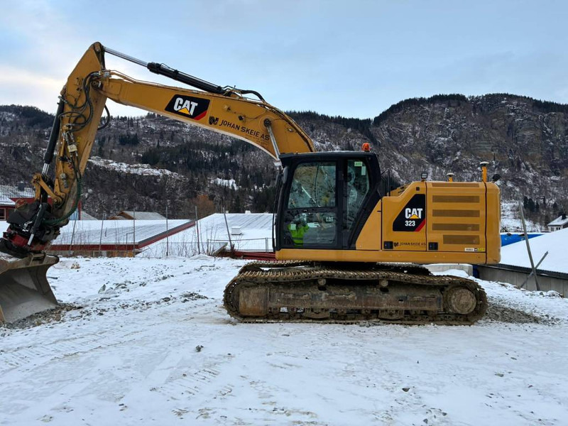 Cat 323 07B - Crawler excavator: picture 1 Cat 323 07B - Crawler excavator: picture 1