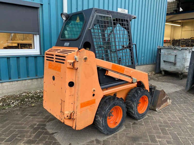 Bobcat S70 - Skid steer loader: picture 4 Bobcat S70 - Skid steer loader: picture 4