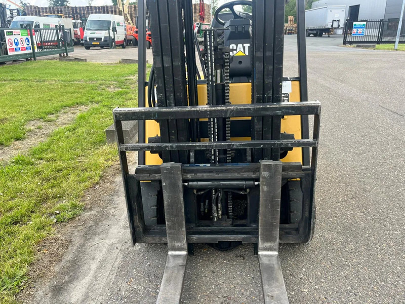 Electric forklift Caterpillar EP18KT: picture 9