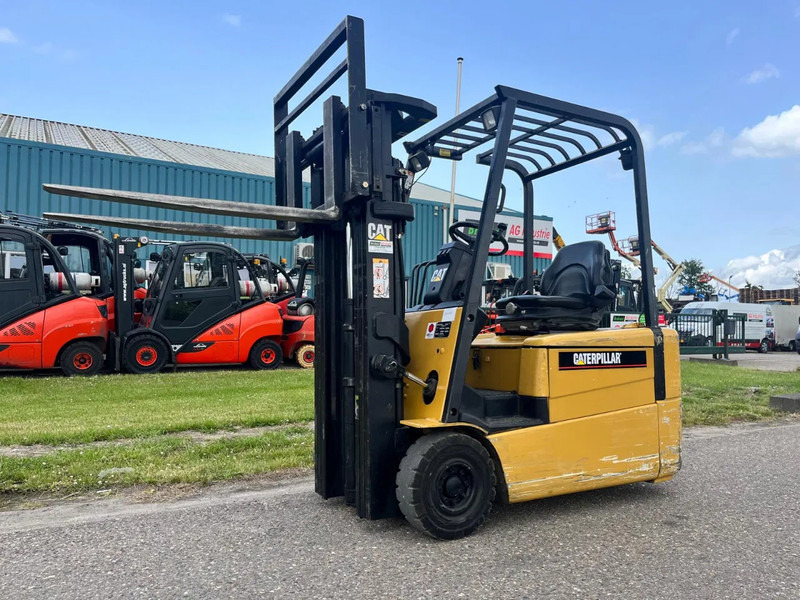 Electric forklift Caterpillar EP18KT: picture 7