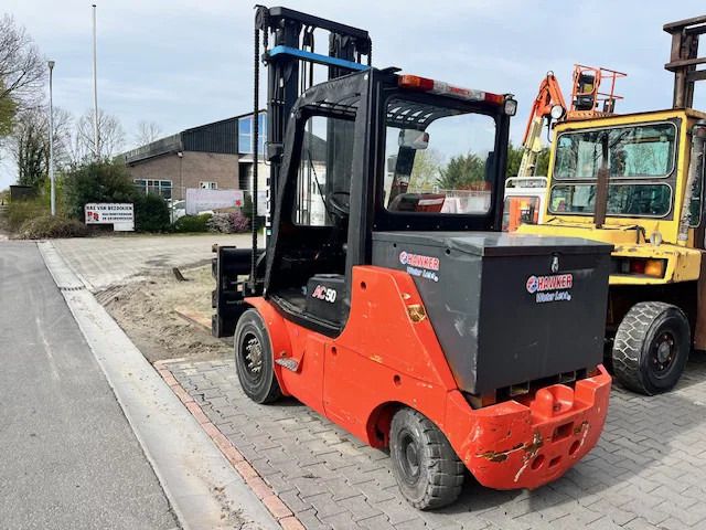 Heli CPD50 - Electric forklift: picture 4 Heli CPD50 - Electric forklift: picture 4
