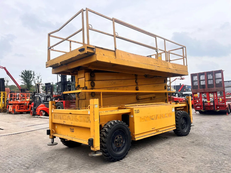 Liftlux SL210-25 D4WDS-P - Scissor lift: picture 2 Liftlux SL210-25 D4WDS-P - Scissor lift: picture 2