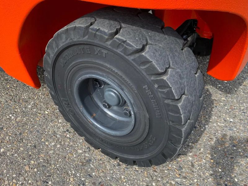 Diesel forklift Linde H35D-01: picture 9 Diesel forklift Linde H35D-01: picture 9