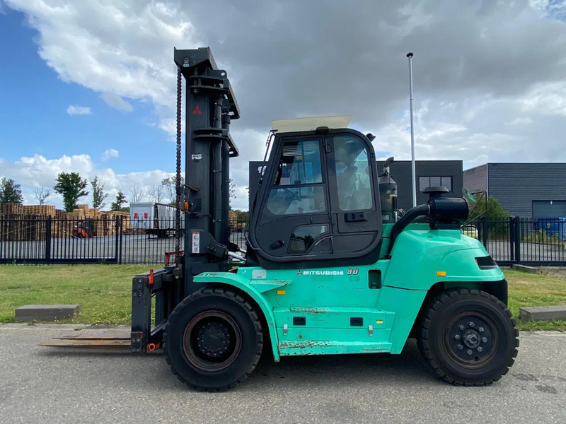 Mitsubishi FD90N - Diesel forklift: picture 2 Mitsubishi FD90N - Diesel forklift: picture 2