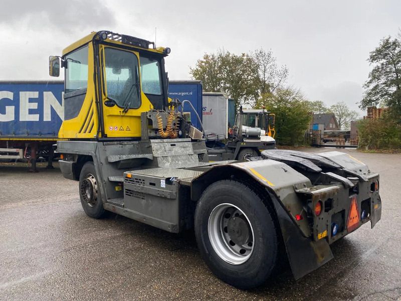 Terberg TT223 - Terminal tractor: picture 5 Terberg TT223 - Terminal tractor: picture 5