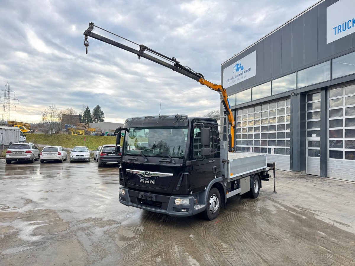 MAN TGL 12.250 Effer 35/3 - Crane truck: picture 2 MAN TGL 12.250 Effer 35/3 - Crane truck: picture 2