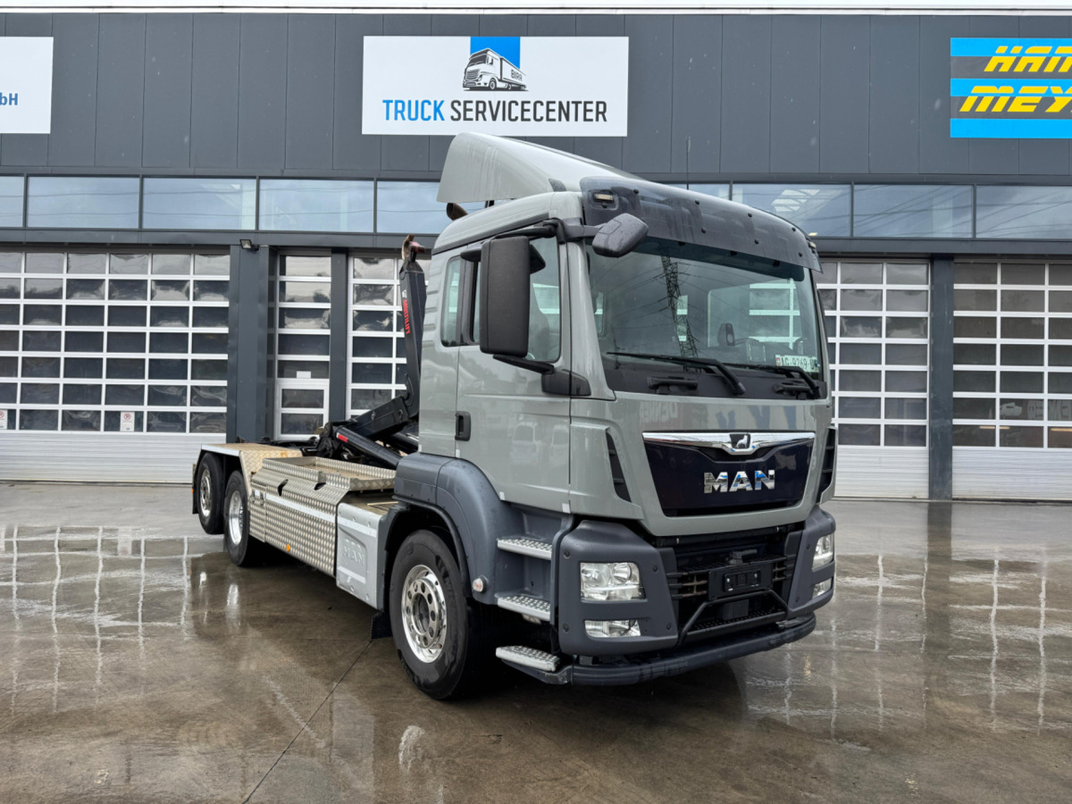 MAN TGS 26.500 6x2 Hiab 21T - Hook lift truck: picture 3 MAN TGS 26.500 6x2 Hiab 21T - Hook lift truck: picture 3