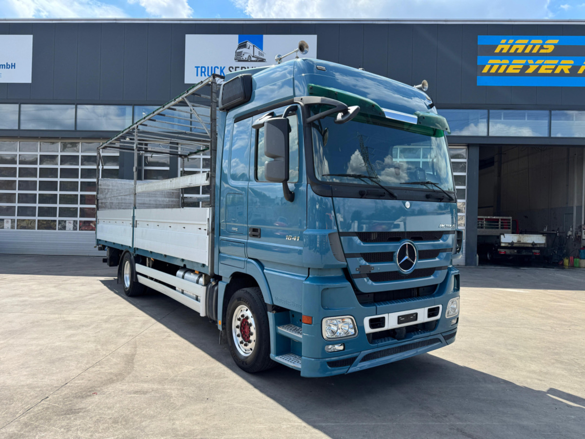 MERCEDES Actros 1841 4x2 - Curtain side truck: picture 3 MERCEDES Actros 1841 4x2 - Curtain side truck: picture 3