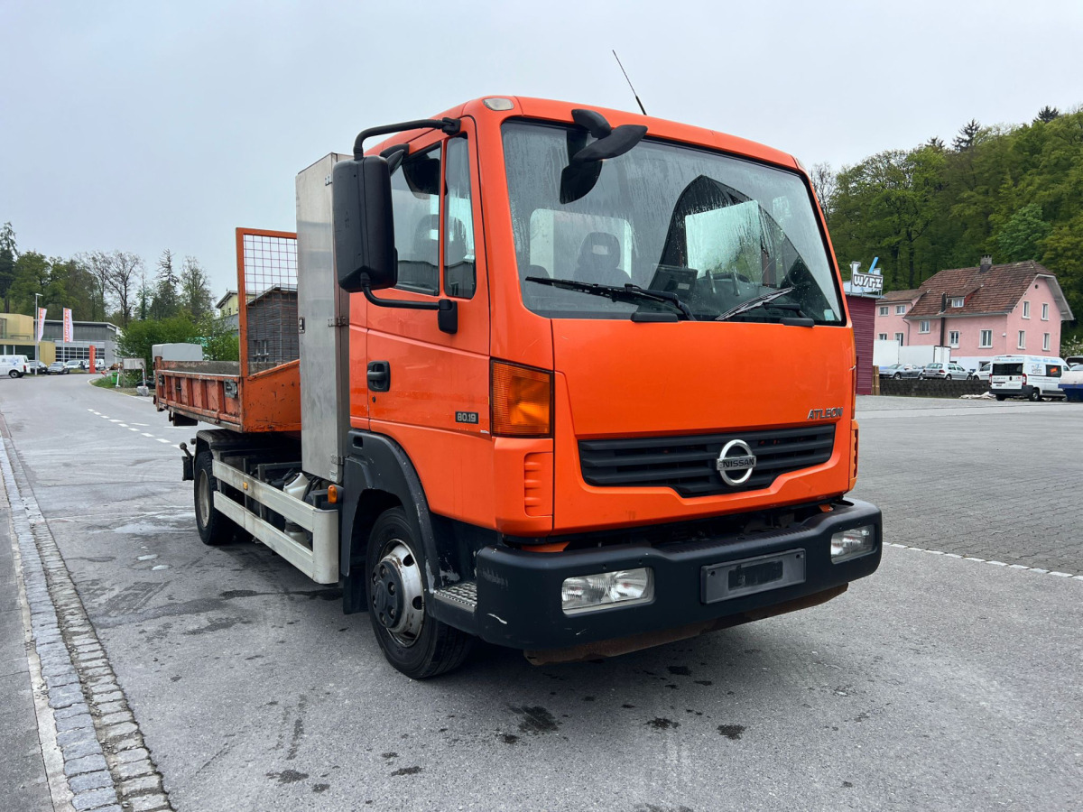 NISSAN Atleon 80.19 4x2 Hooklift - Hook lift truck: picture 4 NISSAN Atleon 80.19 4x2 Hooklift - Hook lift truck: picture 4