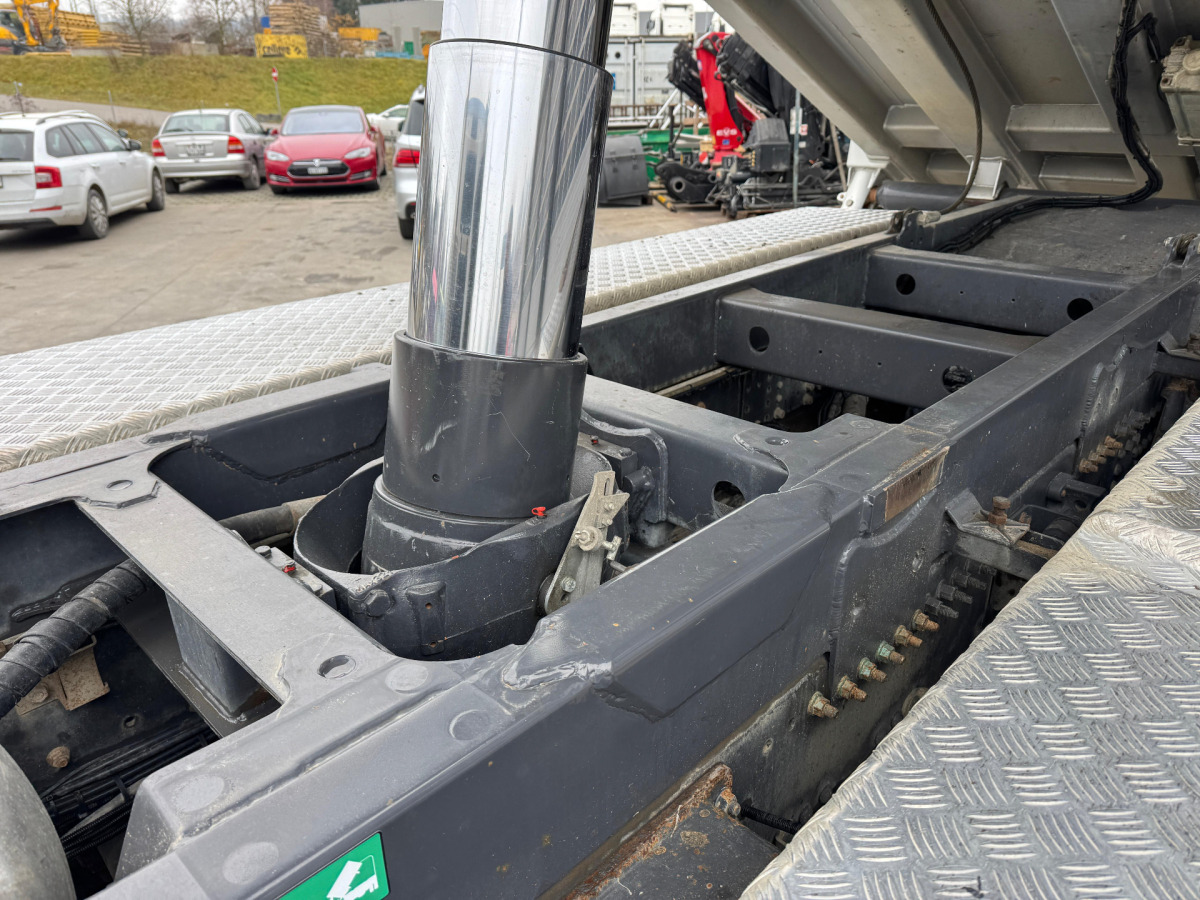 Tipper RENAULT C520 10x4 2S Kipper: picture 12