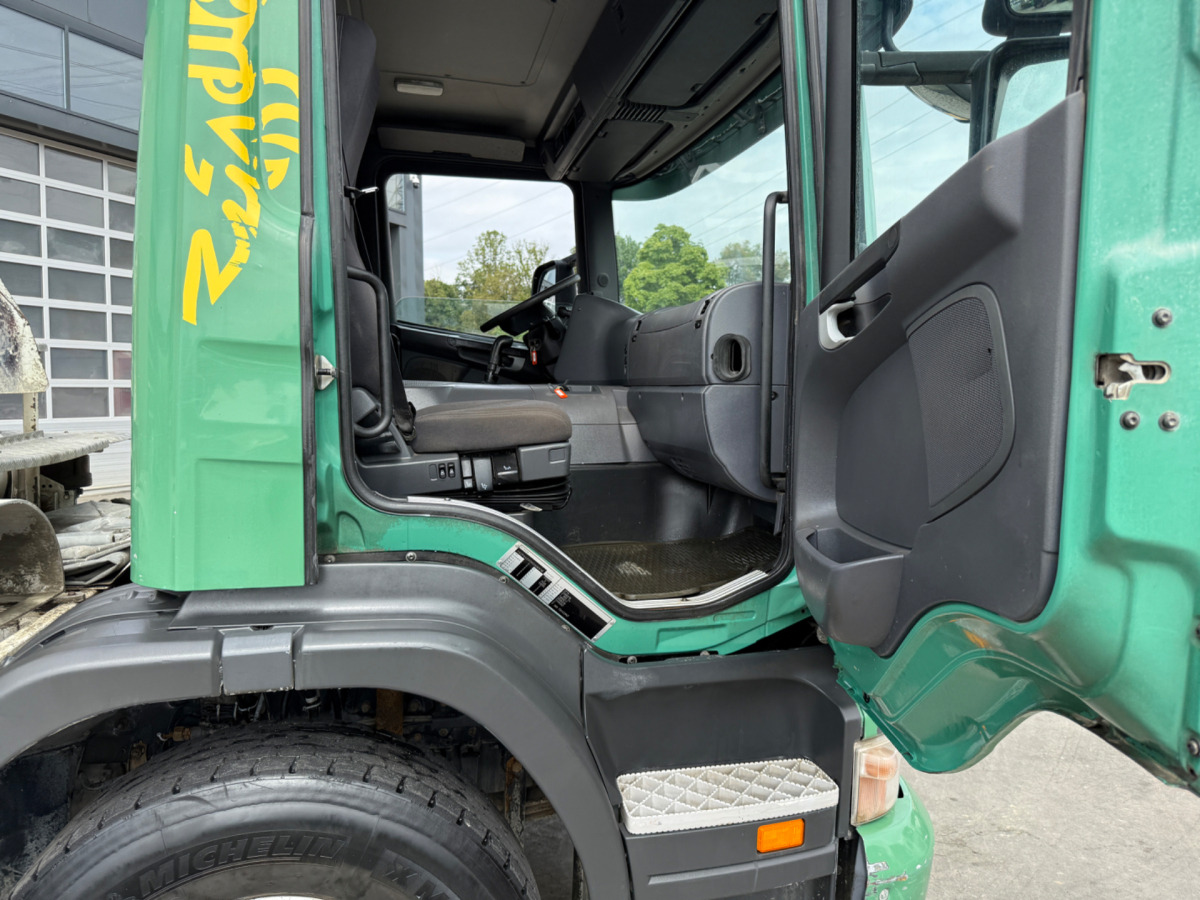 SCANIA P380 4x2 Hochmulde 7m3 - Concrete mixer truck: picture 5 SCANIA P380 4x2 Hochmulde 7m3 - Concrete mixer truck: picture 5