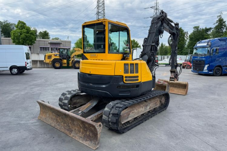 Takeuchi TB-280FR Powertilt - Crawler excavator: picture 4 Takeuchi TB-280FR Powertilt - Crawler excavator: picture 4