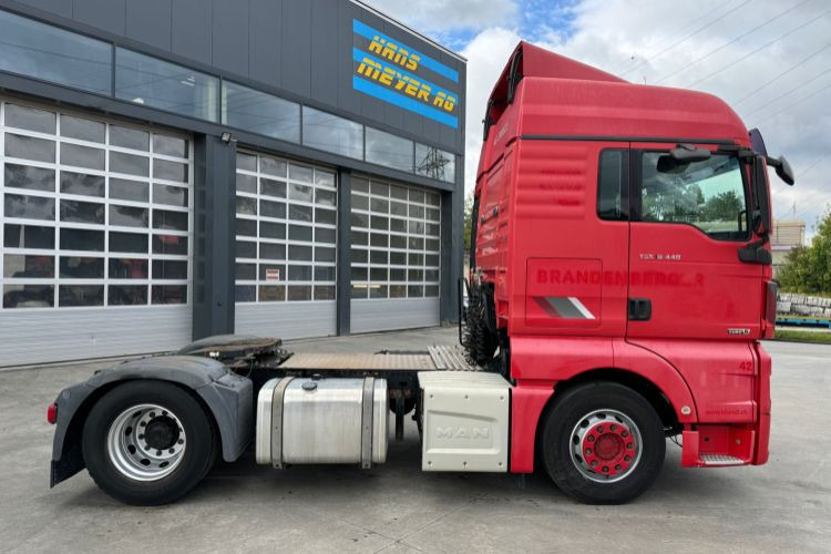 MAN TGX 18.440 XL C1452 - Tractor unit: picture 4 MAN TGX 18.440 XL C1452 - Tractor unit: picture 4