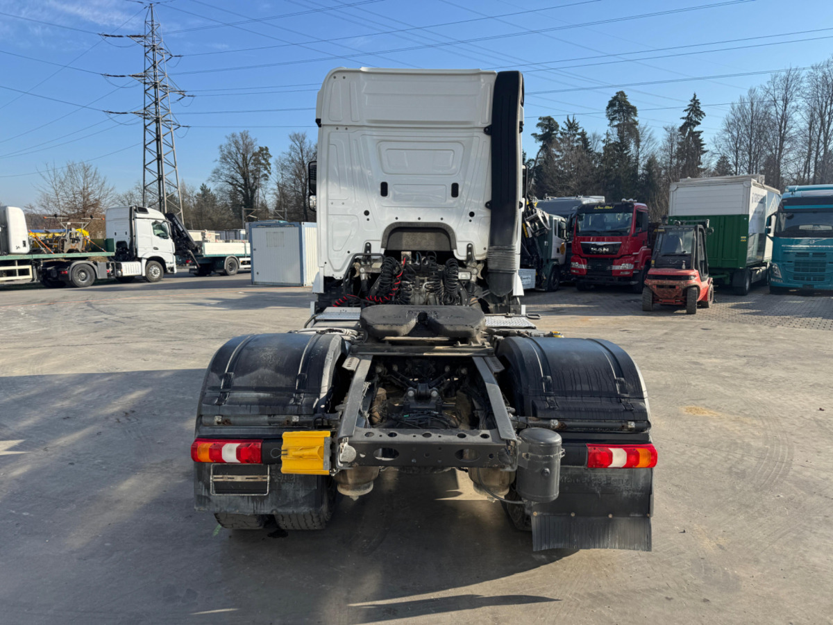 MERCEDES Arocs 1851 4x4H Kipphydraulik - Tractor unit: picture 5 MERCEDES Arocs 1851 4x4H Kipphydraulik - Tractor unit: picture 5