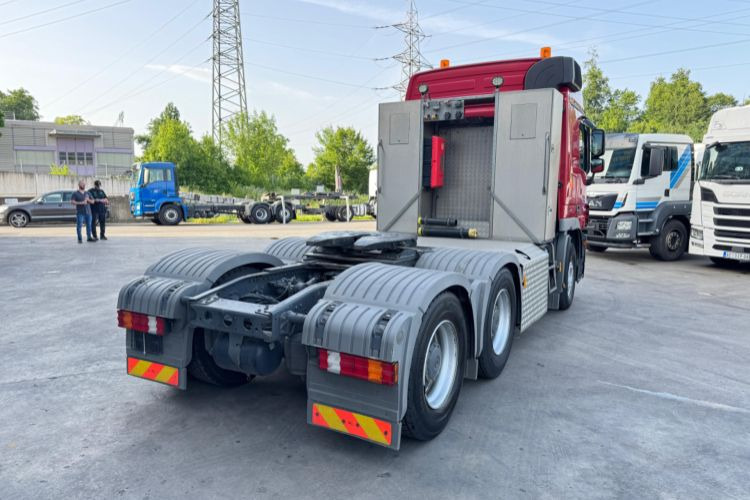 Mercedes-Benz Actros 3360 6x4 - Tractor unit: picture 5 Mercedes-Benz Actros 3360 6x4 - Tractor unit: picture 5