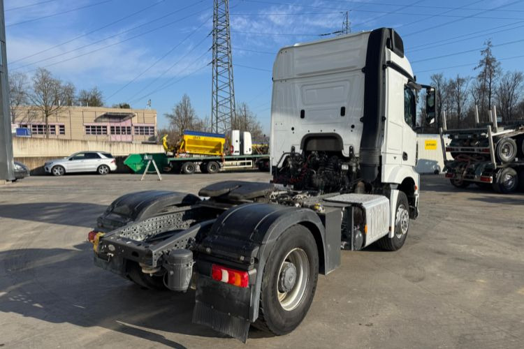 Mercedes-Benz Arocs 1851 4x4H Kipphydraulik - Tractor unit: picture 4 Mercedes-Benz Arocs 1851 4x4H Kipphydraulik - Tractor unit: picture 4