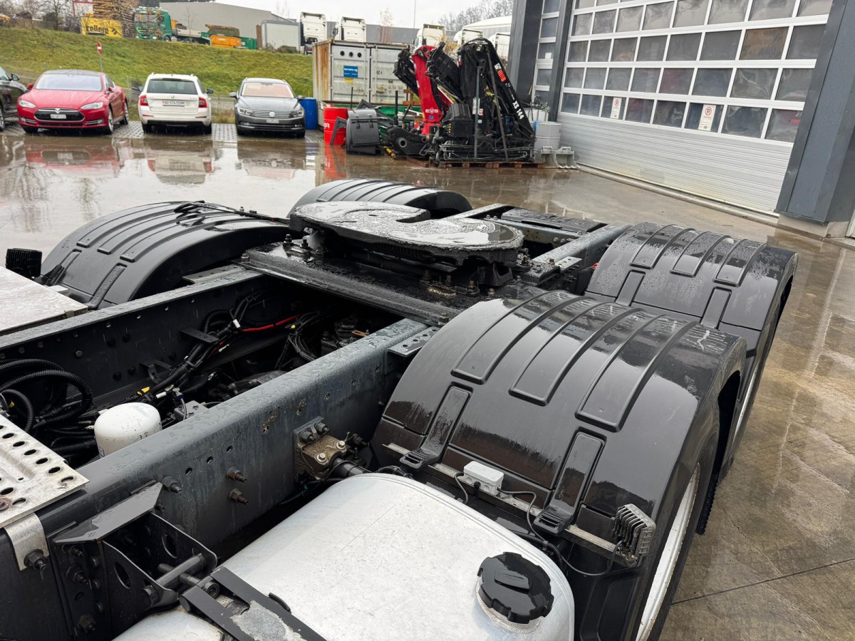 VOLVO FH-500 6x4 leasing VOLVO FH-500 6x4: picture 9