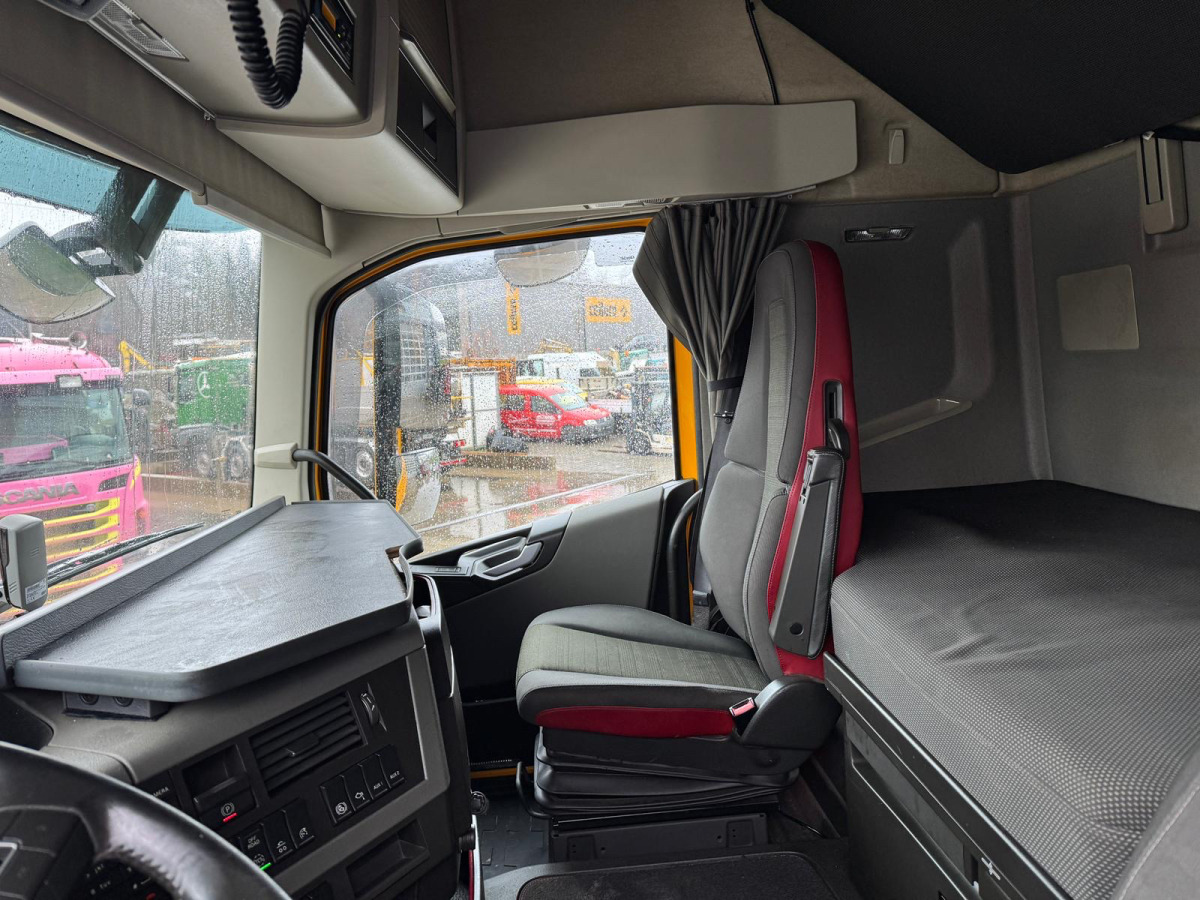 VOLVO FH-500 6x4 leasing VOLVO FH-500 6x4: picture 14