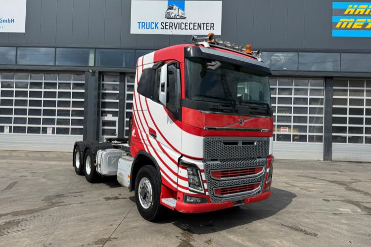 Volvo FH16-650 6x6H - Tractor unit: picture 3 Volvo FH16-650 6x6H - Tractor unit: picture 3