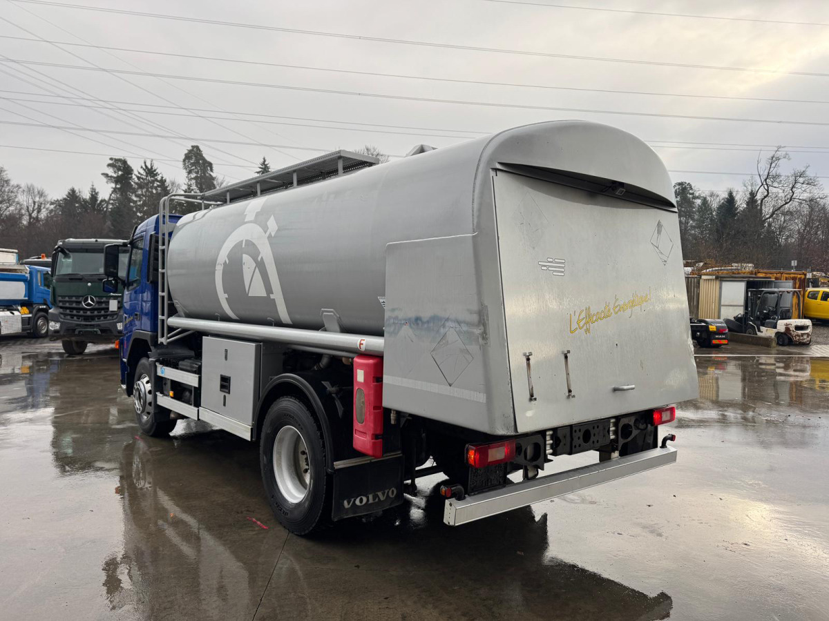 VOLVO FM-440 4x2 Tankwagen 13'500L leasing VOLVO FM-440 4x2 Tankwagen 13'500L: picture 7
