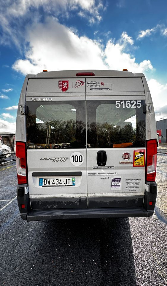 Fiat Ducato / 17 miejsc / EURO 6/ IGŁA !!!/ Cena:75000 zł netto - Minibus, Passenger van: picture 3 Fiat Ducato / 17 miejsc / EURO 6/ IGŁA !!!/ Cena:75000 zł netto - Minibus, Passenger van: picture 3