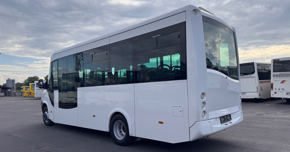 Irisbus Cytios 4/ miejski niskowejściowy/ Klimatyzacja /Cena:83000 zł netto - Minibus, Passenger van: picture 3 Irisbus Cytios 4/ miejski niskowejściowy/ Klimatyzacja /Cena:83000 zł netto - Minibus, Passenger van: picture 3