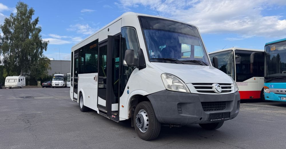 Irisbus Cytios 4/ miejski niskowejściowy/ Klimatyzacja /Cena:83000 zł netto - Minibus, Passenger van: picture 1 Irisbus Cytios 4/ miejski niskowejściowy/ Klimatyzacja /Cena:83000 zł netto - Minibus, Passenger van: picture 1