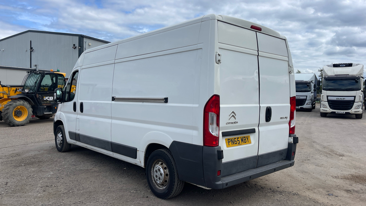 CITROEN RELAY 35 2.2 HDi 130PS - Panel van: picture 3 CITROEN RELAY 35 2.2 HDi 130PS - Panel van: picture 3
