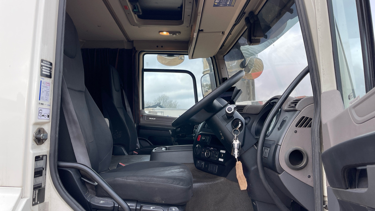 DAF CF 290 - DOUBLE DECK - Box truck: picture 5 DAF CF 290 - DOUBLE DECK - Box truck: picture 5