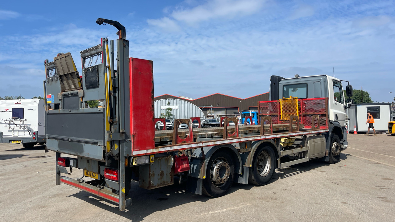 DAF CF 330 - Dropside/ Flatbed truck: picture 4 DAF CF 330 - Dropside/ Flatbed truck: picture 4