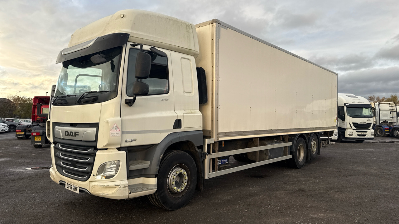 DAF CF 340 - Box truck: picture 2 DAF CF 340 - Box truck: picture 2