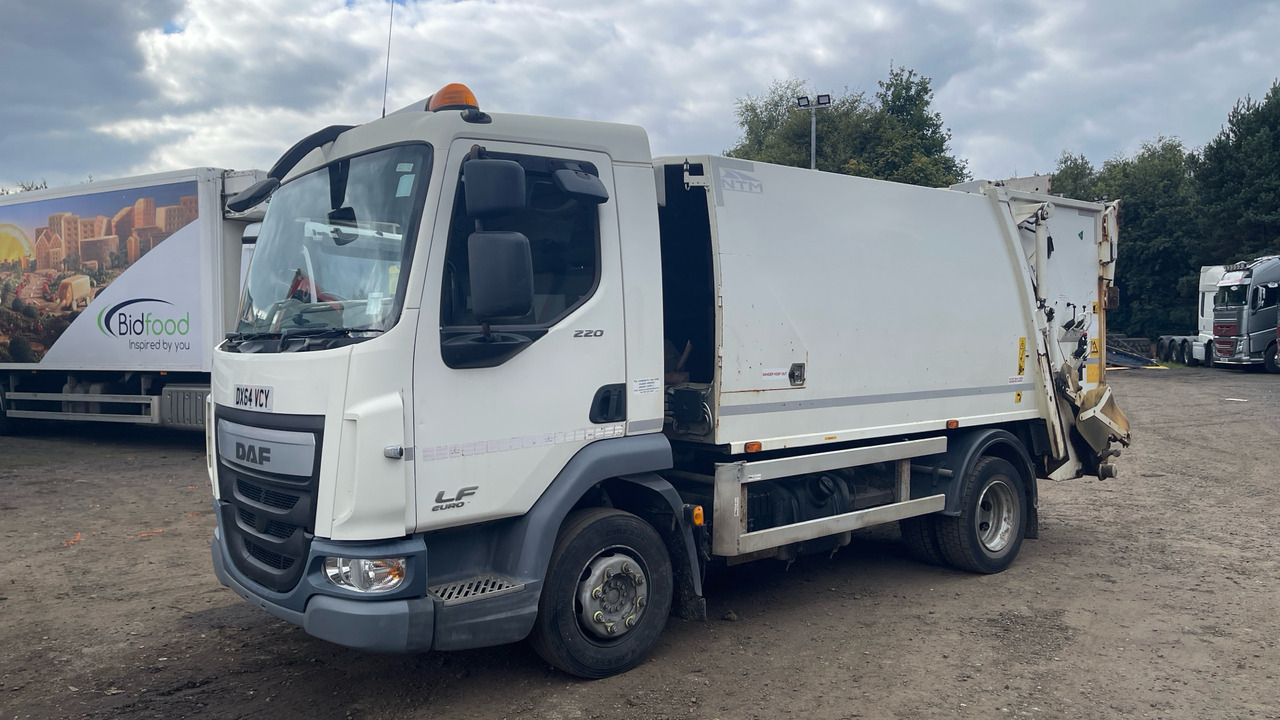 DAF LF 220 - Box truck: picture 2 DAF LF 220 - Box truck: picture 2