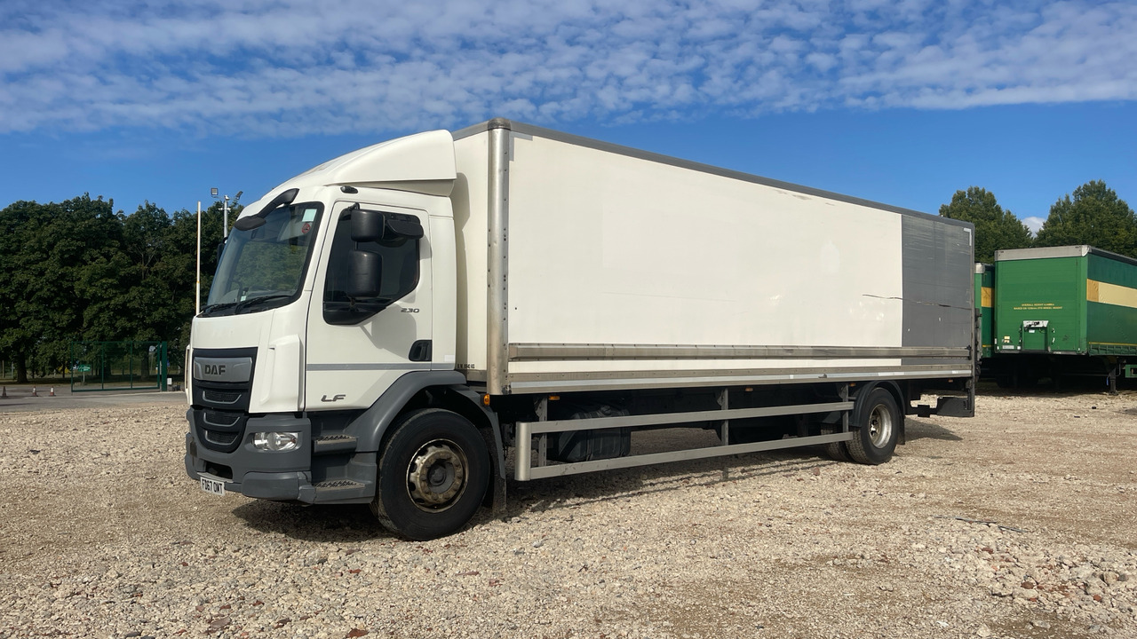 DAF LF 230 - Box truck: picture 2 DAF LF 230 - Box truck: picture 2