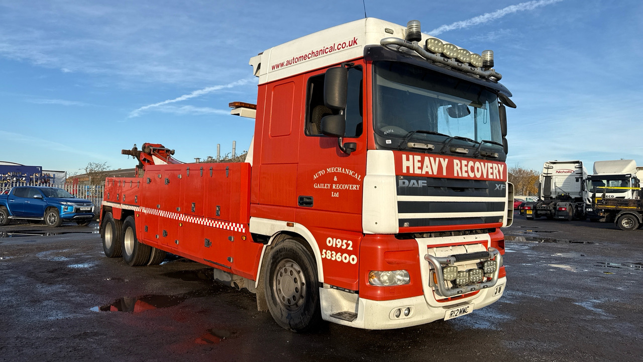 DAF XF 105.460 - Tow truck: picture 1 DAF XF 105.460 - Tow truck: picture 1