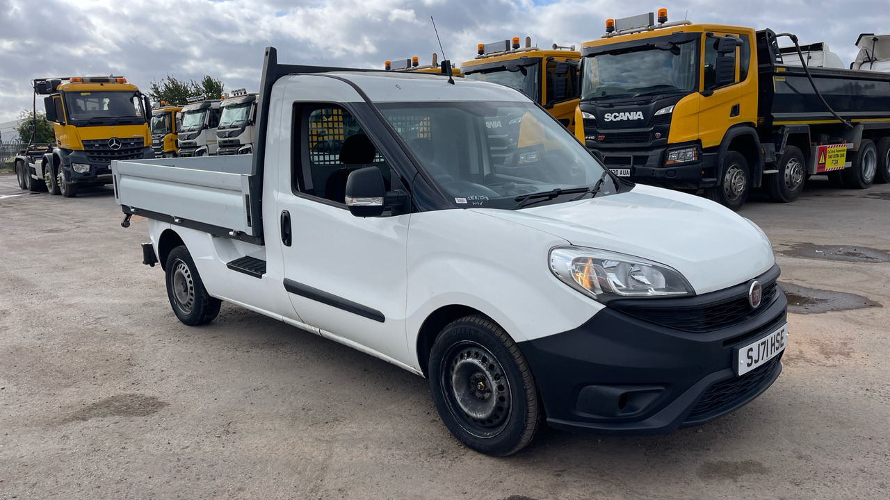 FIAT DOBLO CARGO 16V 1.6 MULTIJET - Open body delivery van: picture 1 FIAT DOBLO CARGO 16V 1.6 MULTIJET - Open body delivery van: picture 1