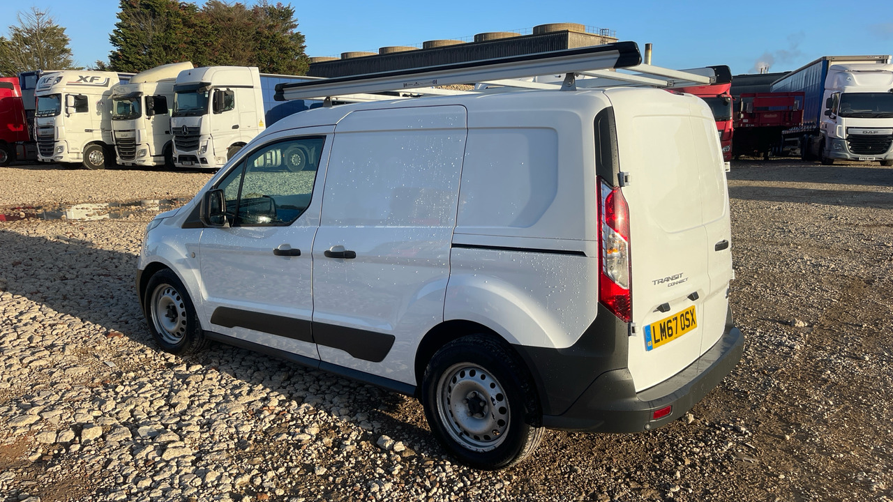 FORD TRANSIT CONNECT 200 1.0 100PS - Small van: picture 3 FORD TRANSIT CONNECT 200 1.0 100PS - Small van: picture 3
