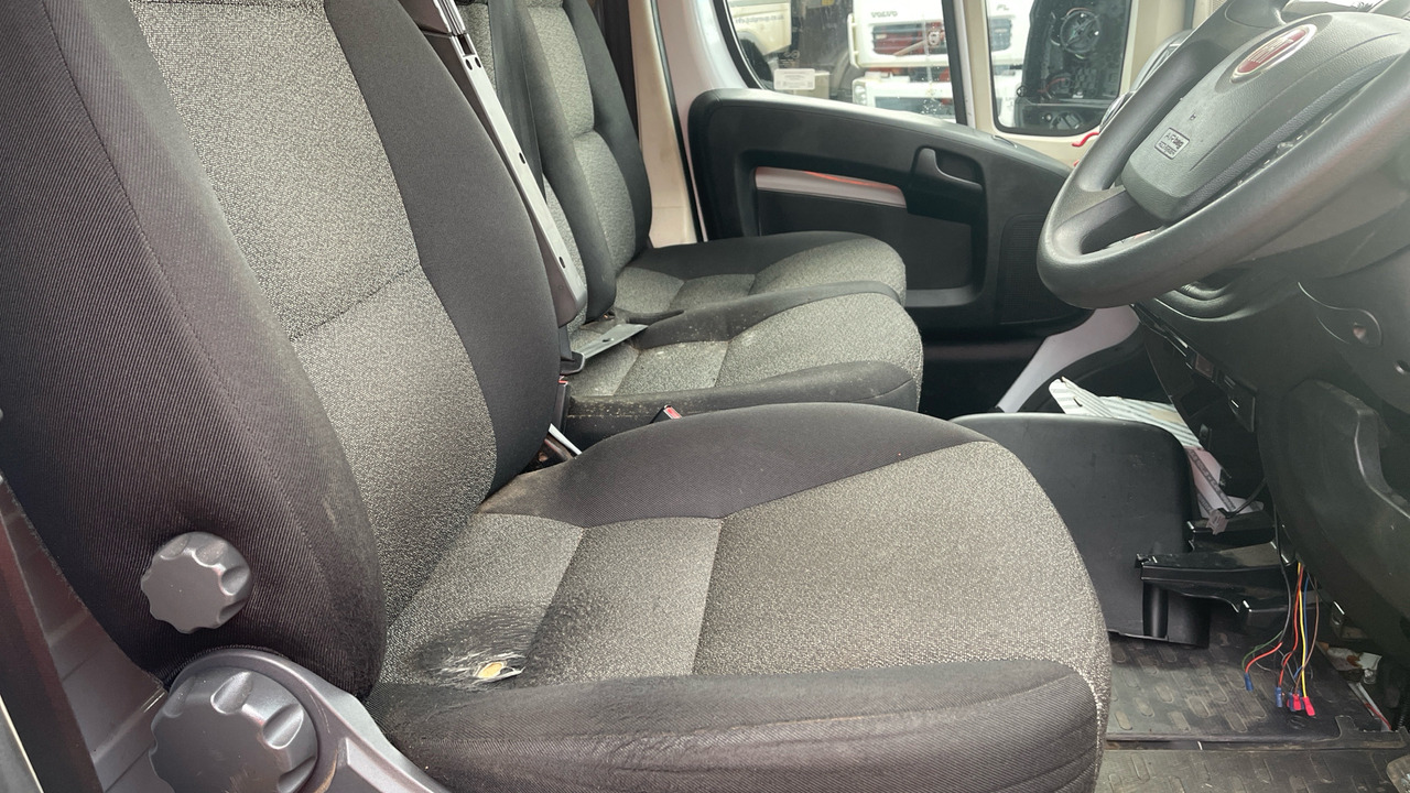 Fiat Ducato 2.3 - Open body delivery van: picture 5 Fiat Ducato 2.3 - Open body delivery van: picture 5