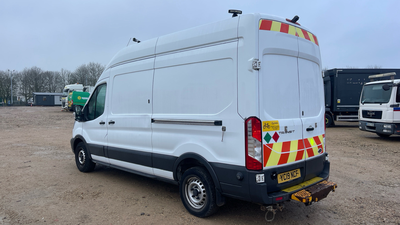 Ford Transit 350 2.0 TDCi 170ps - Panel van: picture 3 Ford Transit 350 2.0 TDCi 170ps - Panel van: picture 3