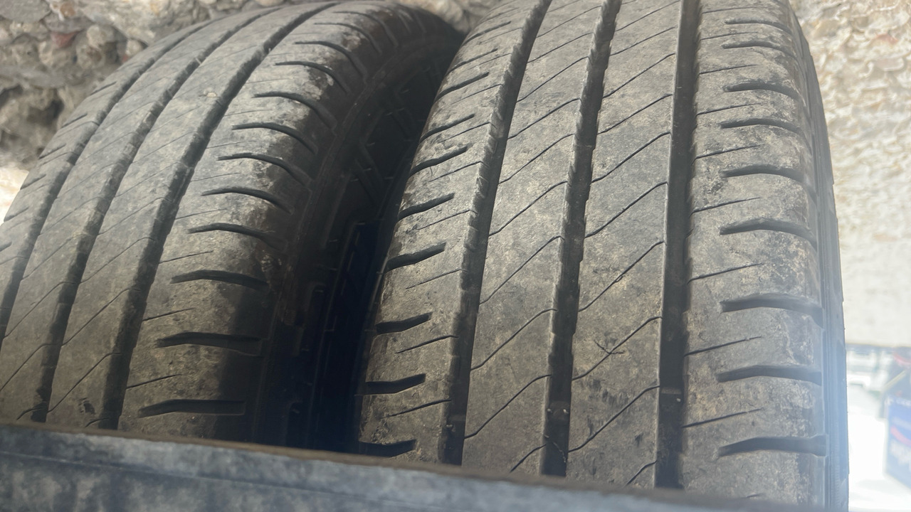 Closed box van ISUZU GRAFTER N35.125: picture 21 Closed box van ISUZU GRAFTER N35.125: picture 21