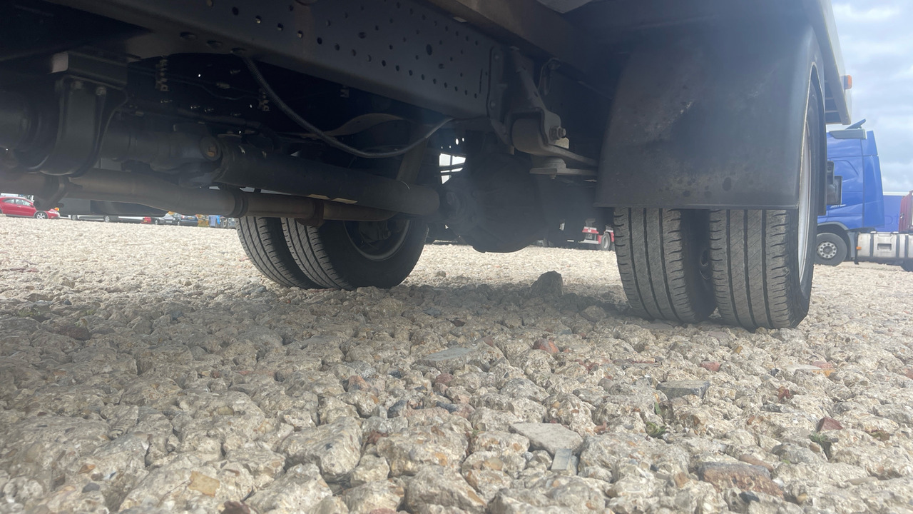 Closed box van ISUZU GRAFTER N35.125: picture 11 Closed box van ISUZU GRAFTER N35.125: picture 11