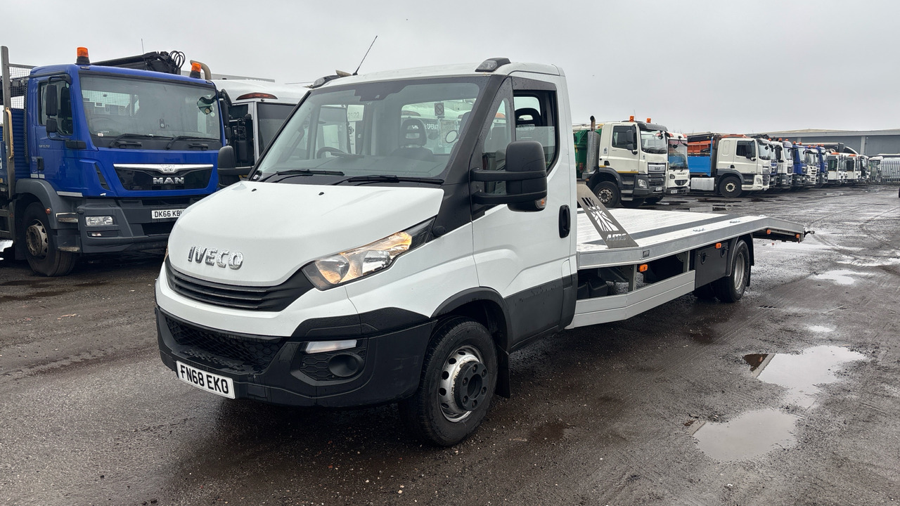 IVECO DAILY 72-210 - Tow truck: picture 2 IVECO DAILY 72-210 - Tow truck: picture 2