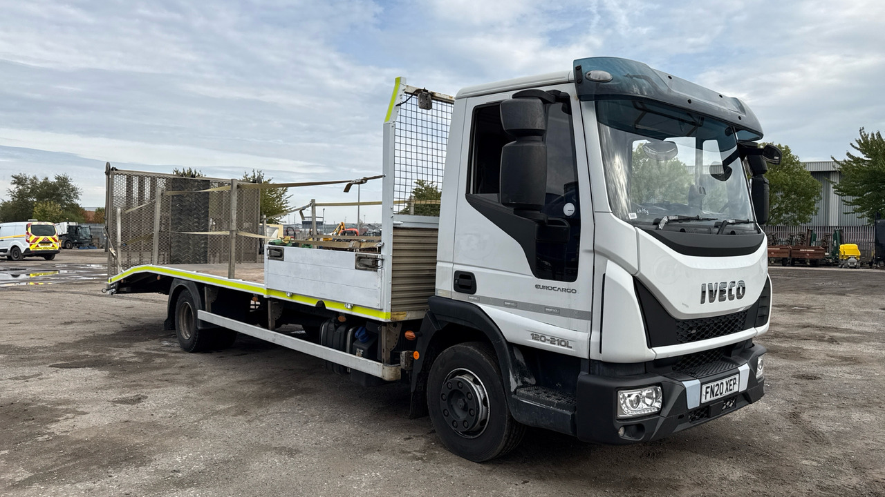 IVECO EUROCARGO 120-210 - Tow truck: picture 1 IVECO EUROCARGO 120-210 - Tow truck: picture 1