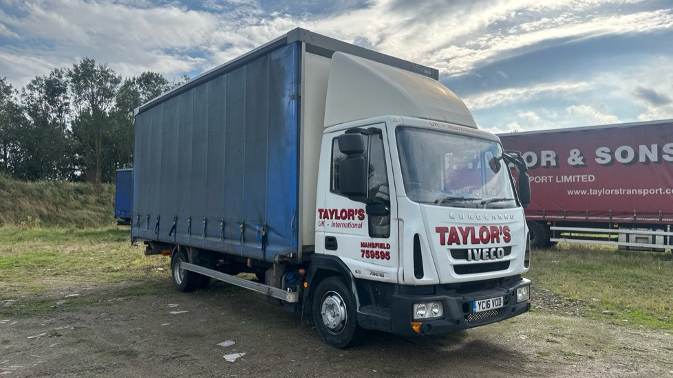 IVECO EUROCARGO  75E16 - Curtain side truck: picture 1 IVECO EUROCARGO  75E16 - Curtain side truck: picture 1