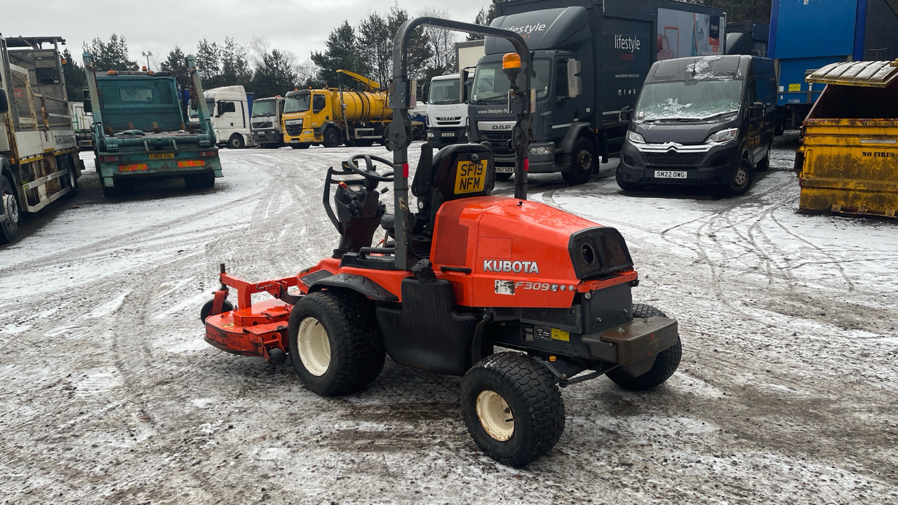 KUBOTA F3090 - Mower: picture 3 KUBOTA F3090 - Mower: picture 3